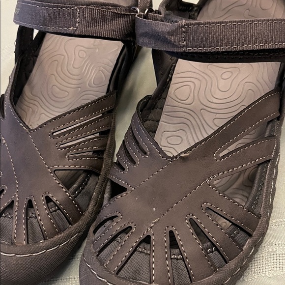 JSport by Jambu Black Strappy Sandals - Picture 6 of 6